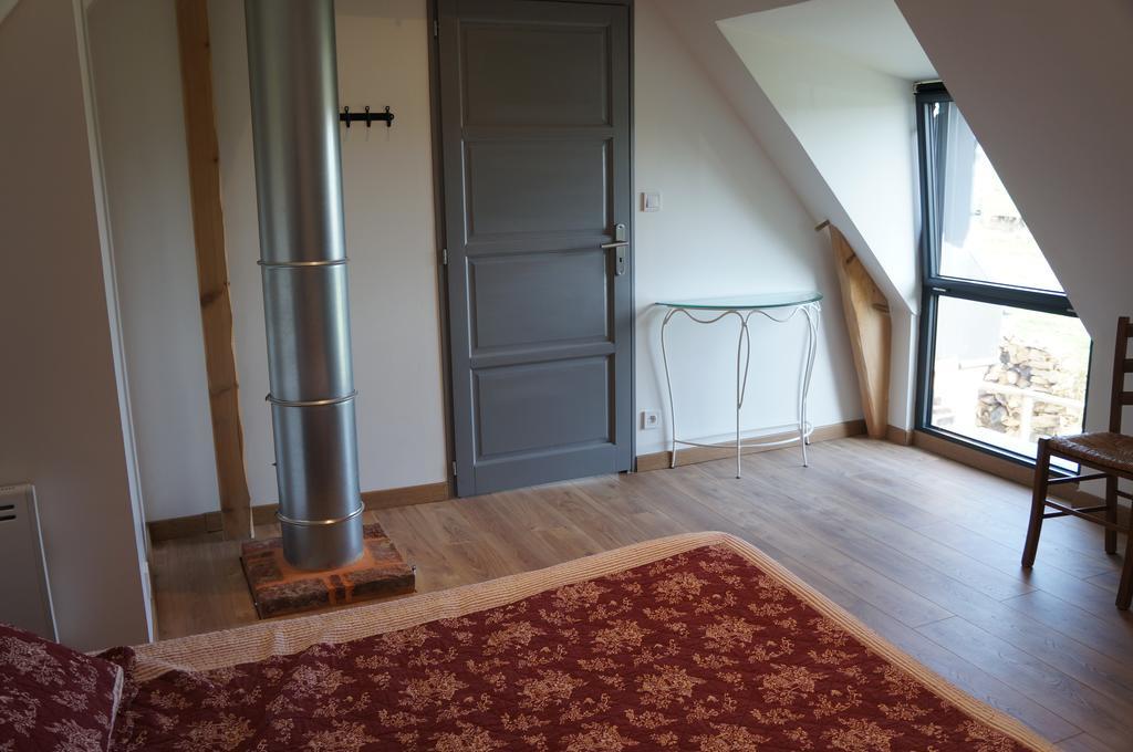 Gite L'Atelier Villa Lecelles Exterior photo