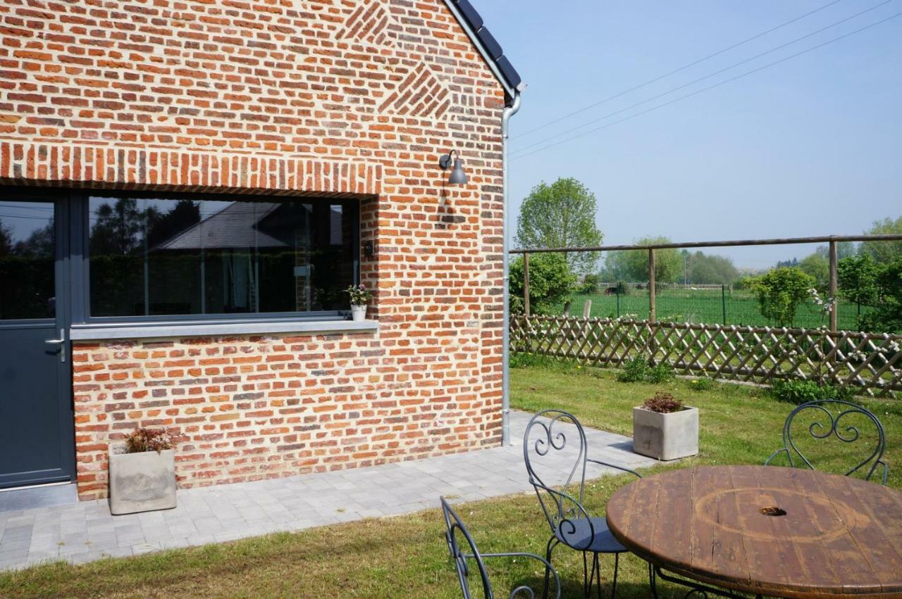 Gite L'Atelier Villa Lecelles Exterior photo