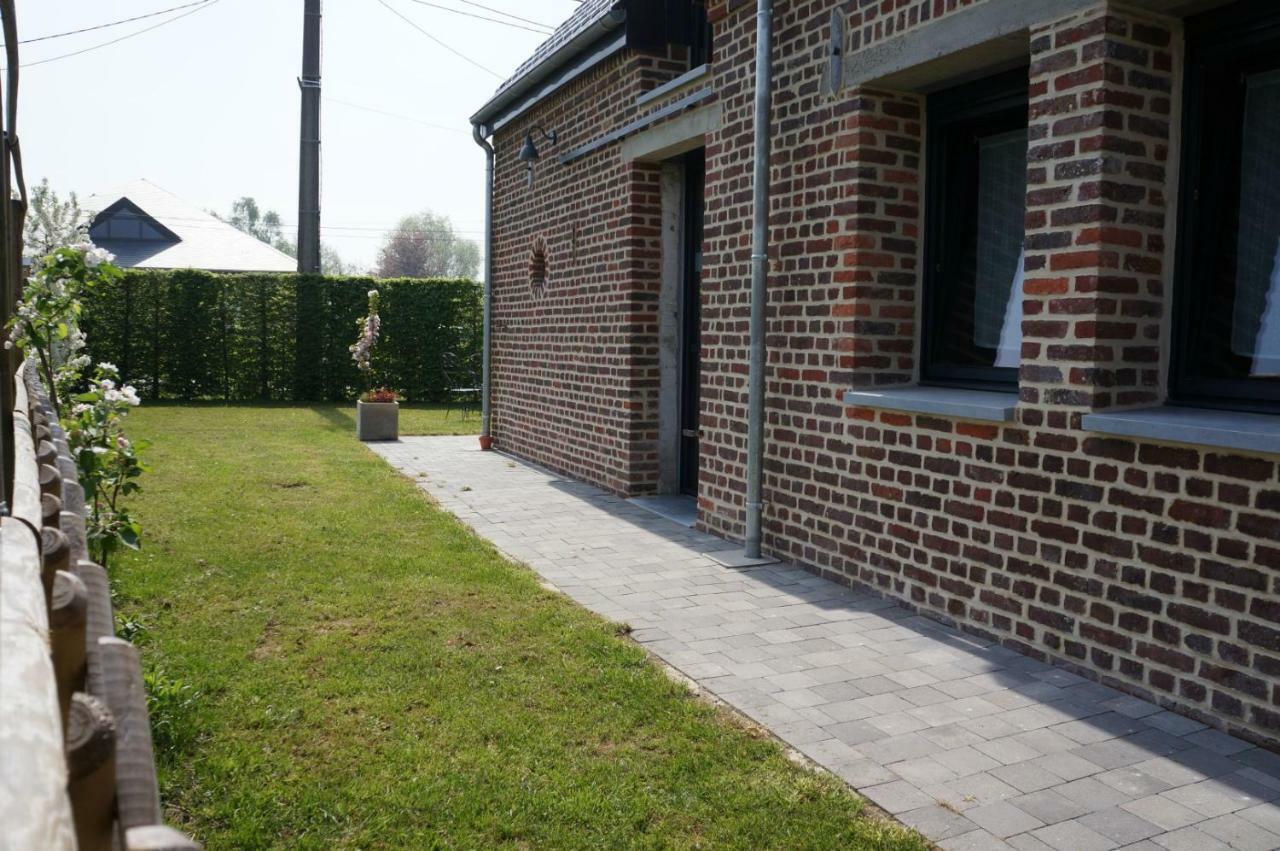 Gite L'Atelier Villa Lecelles Exterior photo